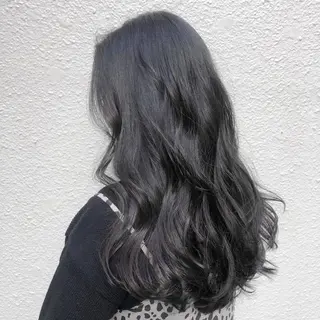 ロング カラー FERIA fam 北千里のヘアスタイル