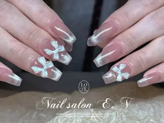 ネイル E.N🦋 長さ出し/持ち込みのネイルデザイン