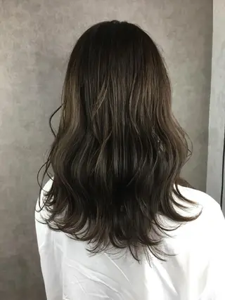 ロング カラー ツイストスパイラル パーマ🟡KYOUのヘアスタイル