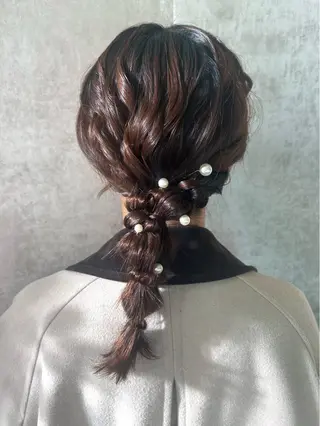 ミディアム ヘアアレンジ ハイトーン👱‍♀️ エクステ/彩花のヘアスタイル