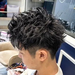 ショート メンズ 吉田 新平のヘアスタイル
