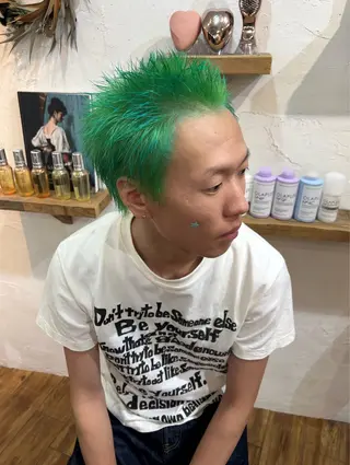 ショート カラー ヘアアレンジ メンズ 180° OneEightyDegrees 中目黒所属・Himari 【ハイトーンカラー】のヘアスタイル