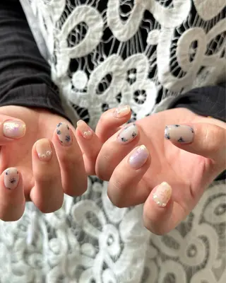 ネイル pointillé .ayaのネイルデザイン