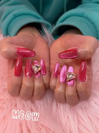 ネイル BodyDesignSalonEene.所属・MEOW RANのネイルデザイン