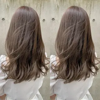 ミディアム レイヤーカット /透明感カラー西田のヘアスタイル