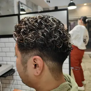 ショート パーマ 【メンズ専門】 田口雄也のヘアスタイル