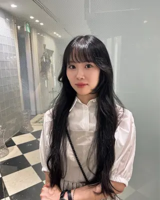 ロング 大谷美佳/レイヤー カット/ツヤ髪のヘアスタイル