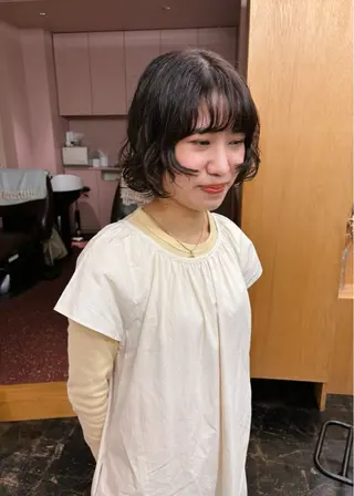 ミディアム カラー パーマ 西山 紗耶香🪽 透明感カラー/ボブのヘアスタイル
