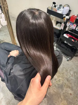 セミロング カラー AMRITA所属・men'sｶｯﾄ ﾊﾟｰﾏ🫧ｼｵﾝのヘアスタイル