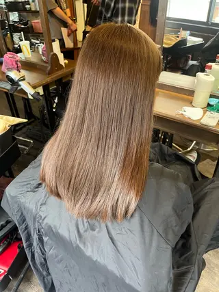 セミロング eMir... 武蔵小杉所属・新舘 怜奈のヘアスタイル