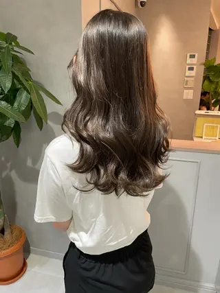 ロング カラー ヘアアレンジ 韓国ヘア🖤 YURINAのヘアスタイル