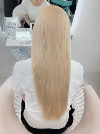 ロング ならざきつぐみ /天王寺/ハイトーンのヘアスタイル