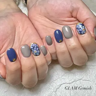 ネイル 藤崎 恵梨香のネイルデザイン