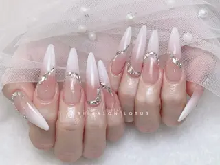 ネイル ネイルサロン lotusのネイルデザイン