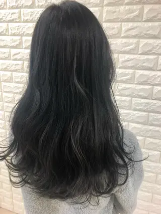 ロング カラー 似合わせ.ﾍｱｾｯﾄ 得意🌹井上美沙のヘアスタイル