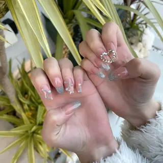 ネイル es nailのネイルデザイン