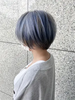 ショート ハイトーン/ベージュ 指名No.1荒木涼太のヘアスタイル