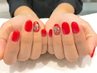 ネイル Re Pearl～コーディネートサロン～ 市駅前店所属・NARUMI HYODOのネイルデザイン