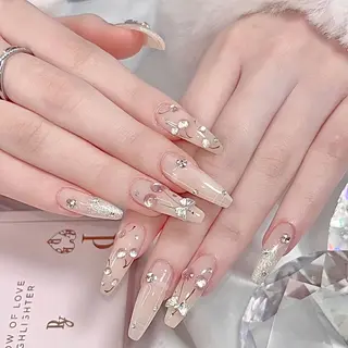 ネイル D-BEAUTY Nailsalonのネイルデザイン