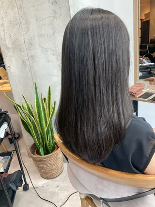 ロング ✨色持ちの良い艶 カラー✨蟹江真世のヘアスタイル