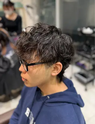 パーマ メンズ メンズパーマ/髪質改 善/ダメージケアのヘアスタイル