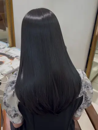 ロング 艶モテカラー miku🏳️‍⚧️のヘアスタイル