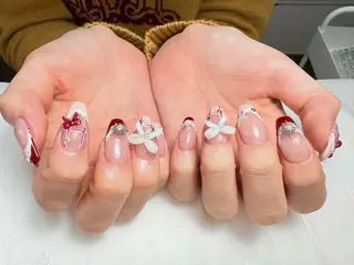 ネイル yiyi ネイルサロンのネイルデザイン