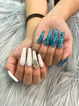 ネイル MADIA所属・MADIA SHIANのネイルデザイン