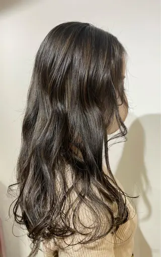 ロング カラー opus 店長大和 レイヤー/赤み消しのヘアスタイル