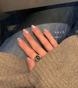 ネイル each Hibikiのネイルデザイン