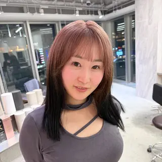 セミロング カラー EIGHT ／SHU🩶のヘアスタイル