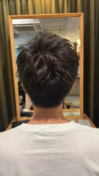 メンズ moon所属・平出 千尋のヘアスタイル