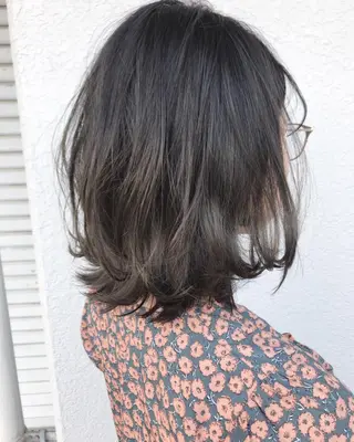 ショート カラー レイヤーカット匠 イソザキノリユキのヘアスタイル