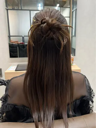 ロング 🌟天王寺ヘアセット 🥑アレンジ師🌟のヘアスタイル