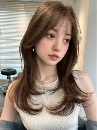 ミディアム カラー 小顔カット✨ 透明感カラー/村上のヘアスタイル