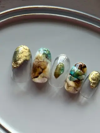 ネイル FIORITURA Maikoのネイルデザイン