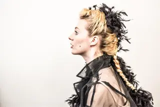 ロング カラー ヘアアレンジ AND THE BRICKS所属・AND THE BRICKS北川珠紀の眉毛・アイブロウイメージ