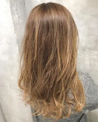 ロング カラー ヘアアレンジ 遠藤 拓馬のヘアスタイル