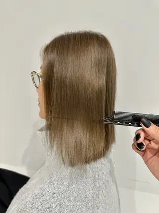 ミディアム SALOWIN心斎橋Suite店所属・洗っても取れない 髪質改善|OJIROのヘアスタイル