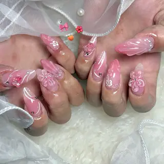 ネイル EmaNail豊中 🎀SANAのネイルデザイン