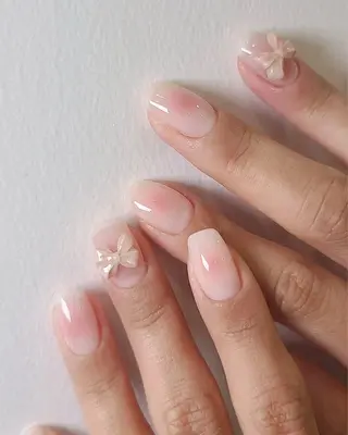 ネイル ゆリ ゆリのネイルデザイン