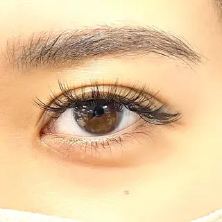 マツエク・マツパ 京都レイヤーカット うえひのヘアスタイル