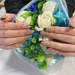 ネイル 奥園 良恵のネイルデザイン