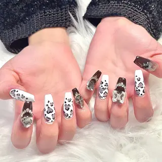 ネイル 🎀erika 長さだし💗モチ最高のネイルデザイン