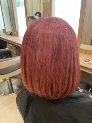 ミディアム カラー 梅樹 彩香のヘアスタイル