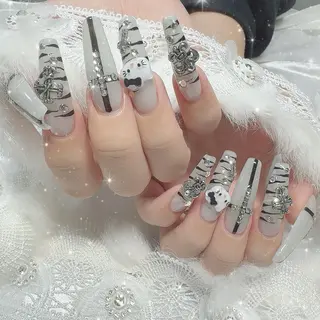 ネイル Best Nail NANA🤍のネイルデザイン