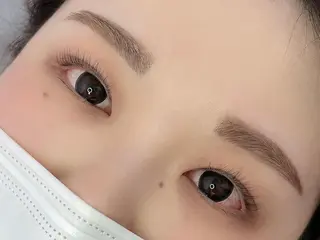 マツエク・マツパ アイブロウ Allybell🫧 Annaのマツエク・マツパデザイン