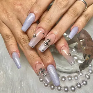 ネイル 爪屋所属・橋本 里香のネイルデザイン