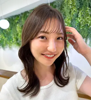 セミロング レイヤー/韓国ヘア /顔周り/大久保貴之のヘアスタイル
