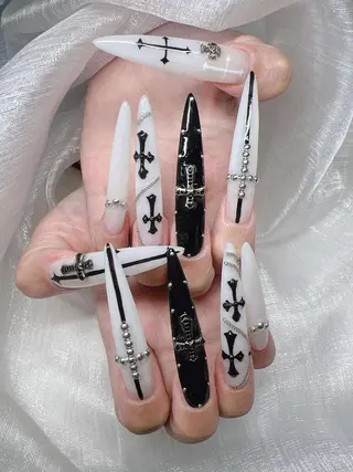ネイル Lee Nailsのネイルデザイン
